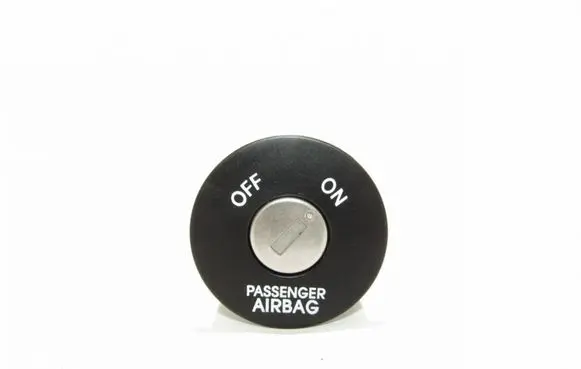 Passenger airbag on/off switch