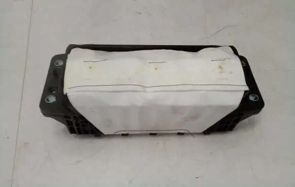 Audi A5 Passenger airbag 8W0880204D