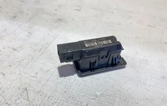 Volvo XC90 Boot/trunk interior light 31699146 07338 V77GR7