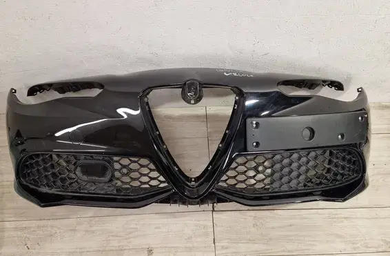 Alfa Romeo Giulia Front bumper