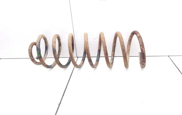 Volkswagen Golf II Rear coil spring