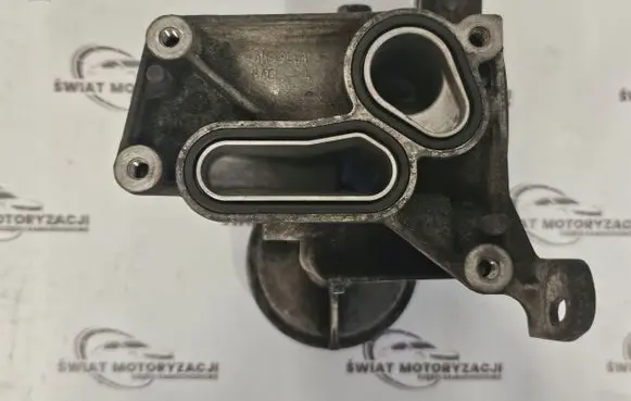 Peugeot Boxer Oil filter mounting bracket 