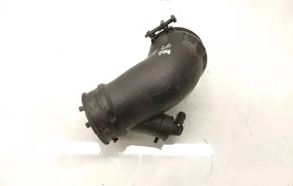 KIA Niro Air intake hose/pipe 28138G2100