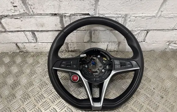 Alfa Romeo Stelvio Steering wheel 01561362810