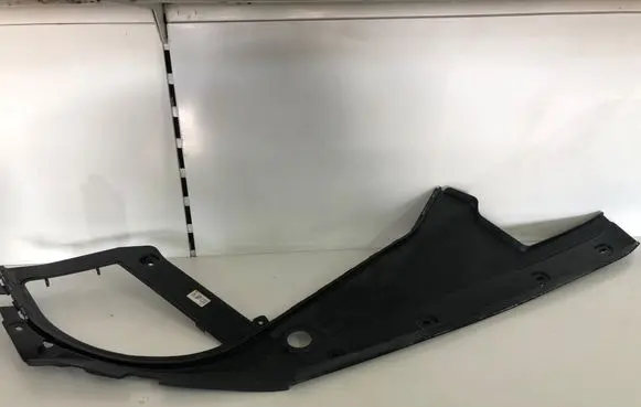 BMW 5 GT F07 Other engine bay part 7042983L 7042983 51767042983