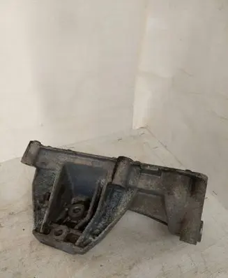 Iveco Daily 5th gen Engine mounting bracket 500376599