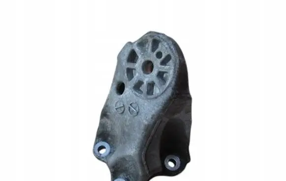 Audi Q7 4L Engine mounting bracket