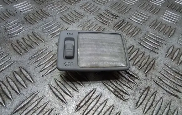 Toyota Prius (XW20) Rear seat light