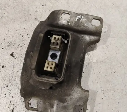 Ford Focus Gearbox mount V617M121