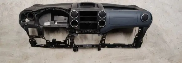 Peugeot Partner Dashboard 9680926477 96738650dj
