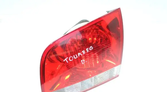 Volkswagen Touareg I Rear/tail lights