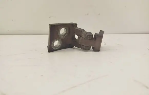 Volkswagen Golf III Front door upper hinge 