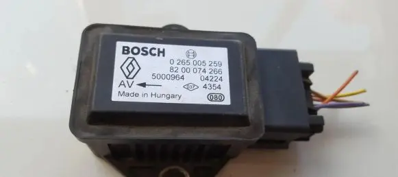 Renault Scenic II - Grand scenic II ESP acceleration yaw rate sensor 0265005259 8200074266