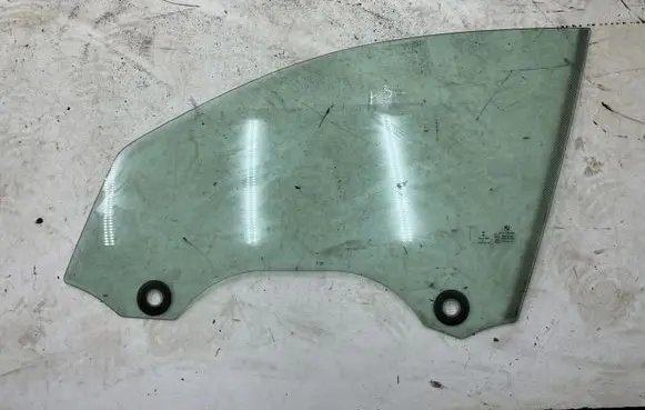 BMW 4 F36 Gran coupe Front door window glass four-door 43R00049