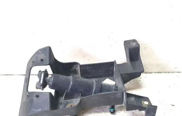 Mazda 5 Headlight washer spray nozzle CC2951067