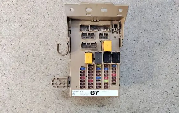 Subaru XV II Fuse box set 82201FL70429 82201FL704