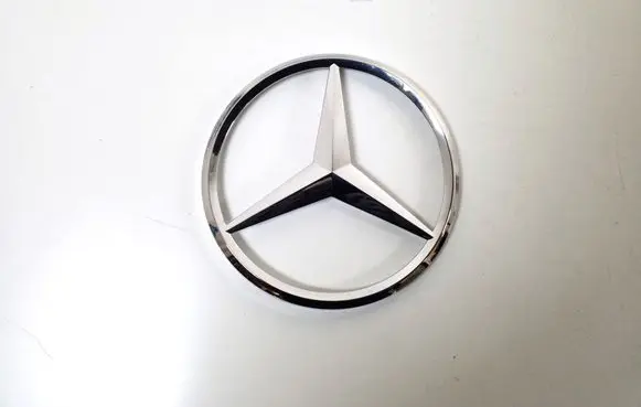 Mercedes-Benz E W238 Manufacturer badge logo/emblem A0998170000