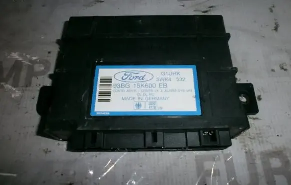 Ford Mondeo MK I Comfort/convenience module 93bg15k600eb 5WK4532