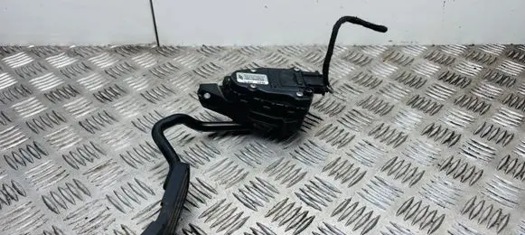 Volkswagen Sharan Accelerator throttle pedal 7M3721603D 6PV00777003