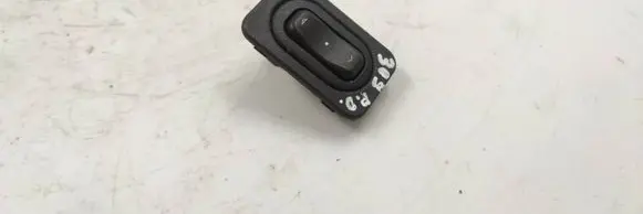 Opel Meriva A Electric window control switch 24407699 466229783
