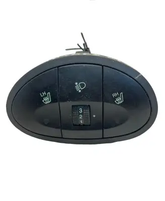 Hyundai Santa Fe Seat heating switch 9339526000