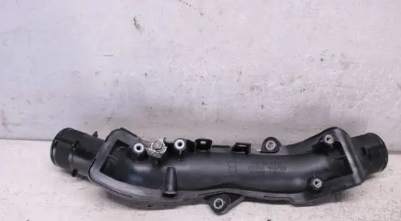 Toyota RAV 4 (XA40) Intercooler hose/pipe 1736153010