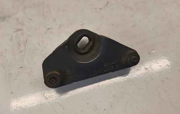Dodge RAM Tailgate hinge 85574F 518AD 68534374AC