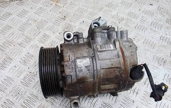 Land Rover Range Rover Sport L320 Air conditioning (A/C) compressor (pump) JPB000183