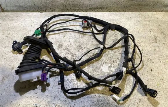 Dodge Challenger Front door wiring loom P68248654AB WR351407279