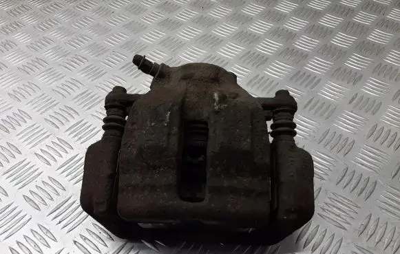 Mercedes-Benz C W203 Front brake caliper BRAK