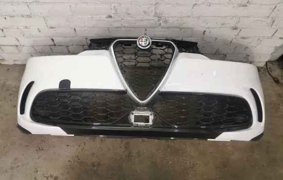 Alfa Romeo Tonale Front bumper 50565593