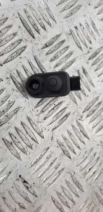 Mitsubishi L200 Front door sensor 
