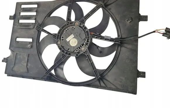 Skoda Citigo Air conditioning (A/C) fan (condenser) 