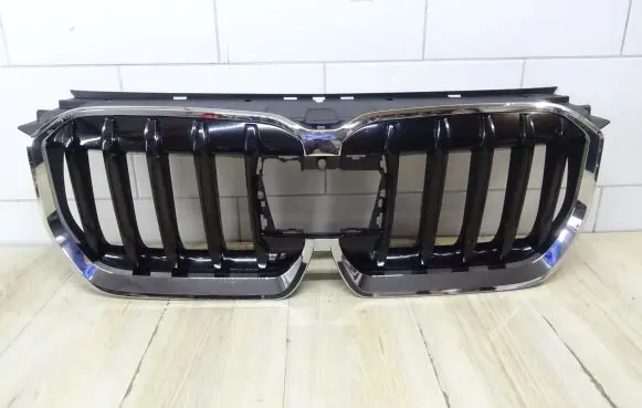 BMW X1 F48 F49 Front bumper upper radiator grill 9883426 988342610
