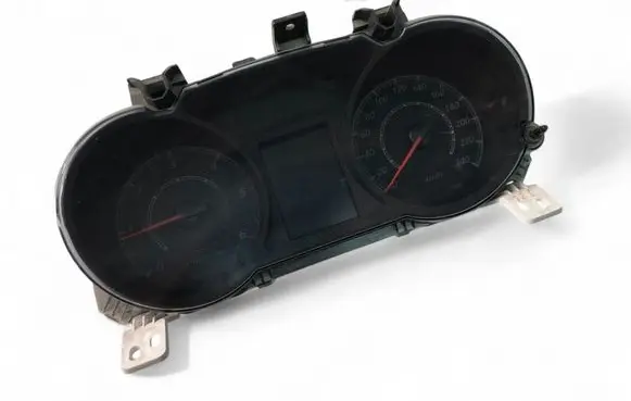 Mitsubishi ASX Speedometer (instrument cluster) 8100B726