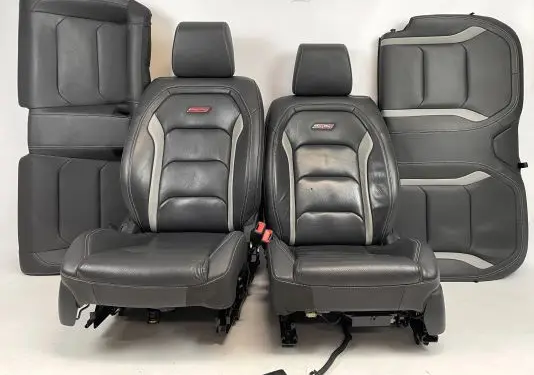 Seat set