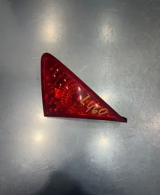 Peugeot 3008 I Tailgate rear/tail lights 26038012