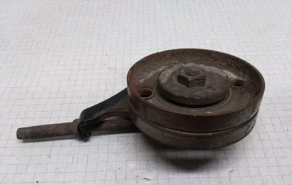 Nissan Almera N16 Generator/alternator belt tensioner 337003C