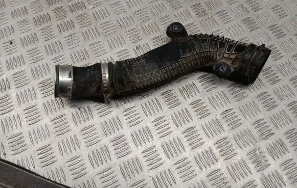 Audi Q3 8U Intercooler hose/pipe 1K0145840R
