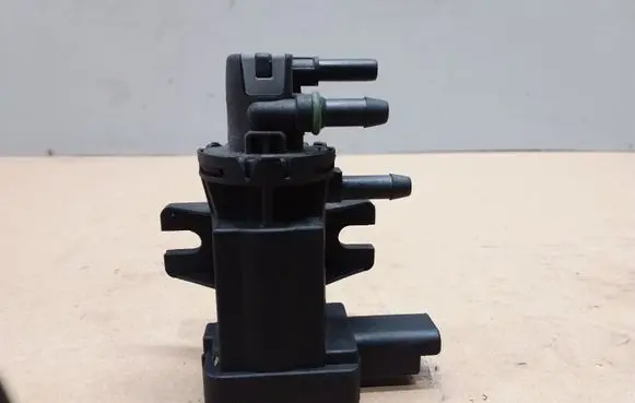 Citroen C5 Vacuum valve 9674084680