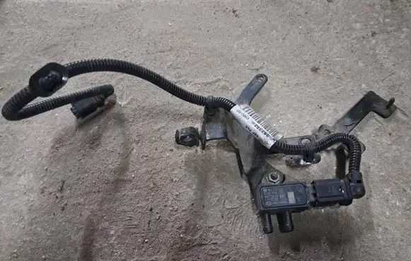 Citroen Berlingo Exhaust gas pressure sensor 9677816180