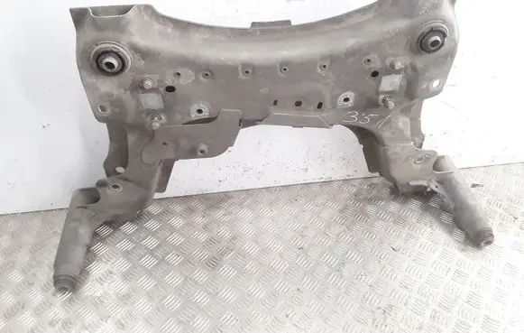 Renault Megane III Front subframe 544019413R