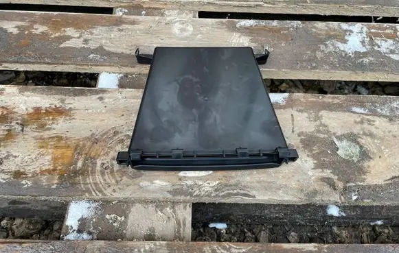 BMW X5 F15 Glove box central console 51169252007 10055913 105112960C