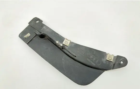 Audi Q7 4M Front mudguard 4M0807547D