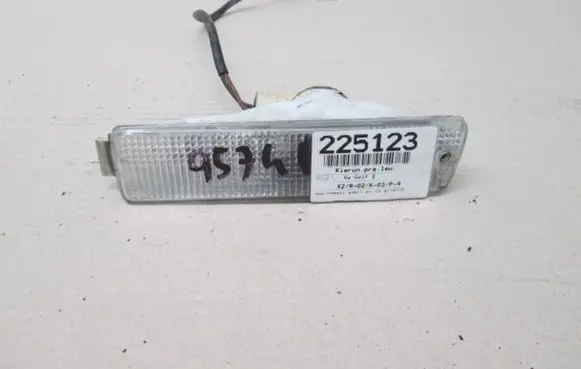 Volkswagen Golf II Front indicator light