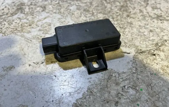 Dodge Challenger Tire pressure control unit 68219831AF 3392MHZ