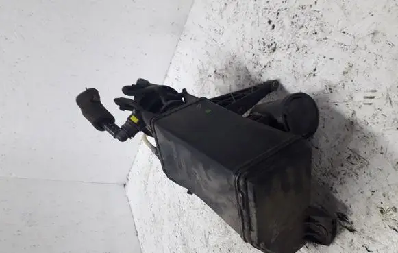 Volkswagen New Beetle Breather valve 1C0201801