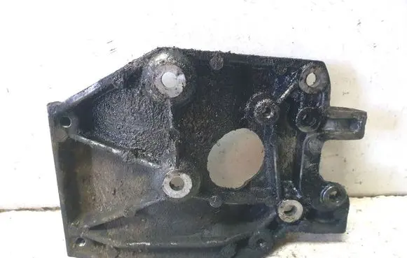 Ford Focus C-MAX A/C compressor mount bracket 9646719580