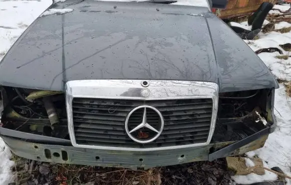 Mercedes-Benz E W124 Engine bonnet/hood