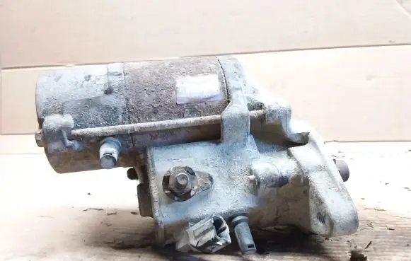 Toyota Land Cruiser (J120) Starter motor 2810031050 4280001250
